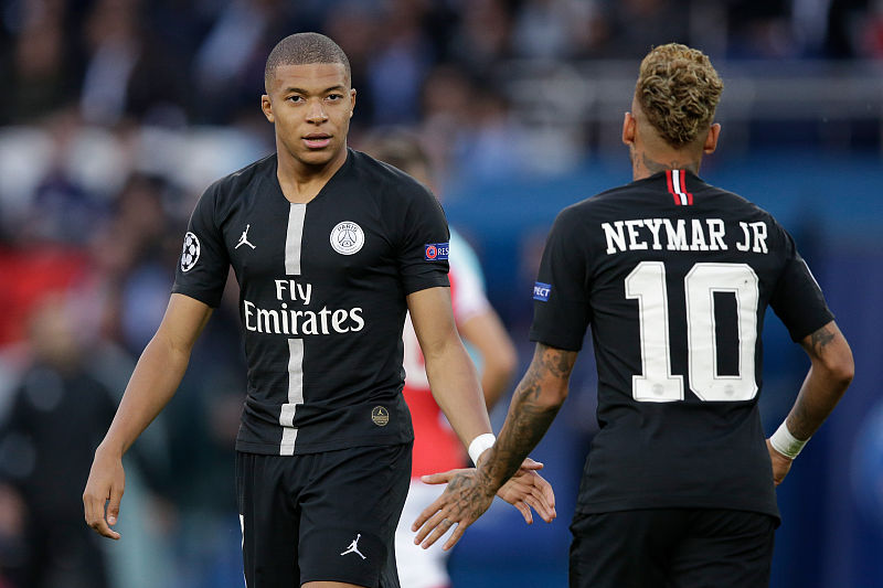 作为全球领 作为全球领