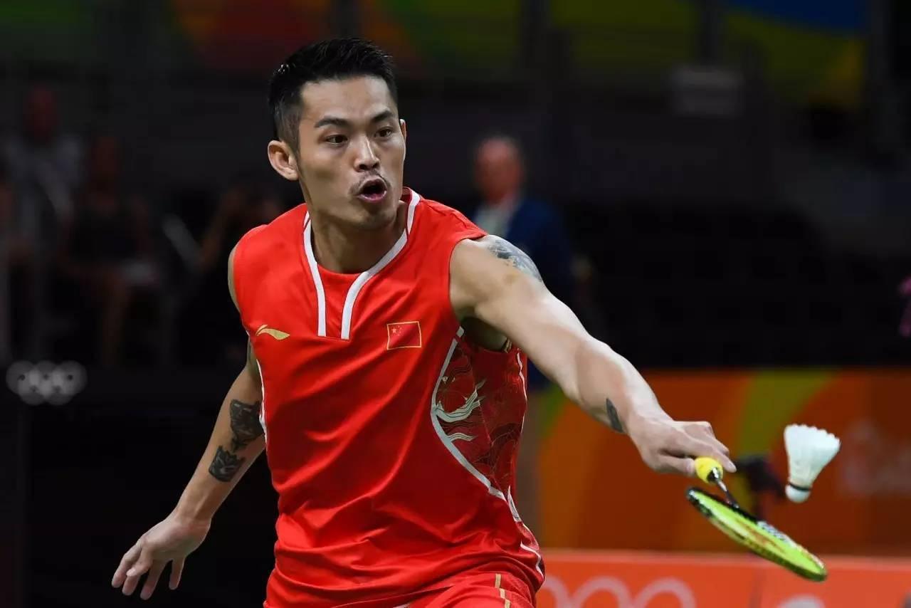 鲜明对照 鲜明对照