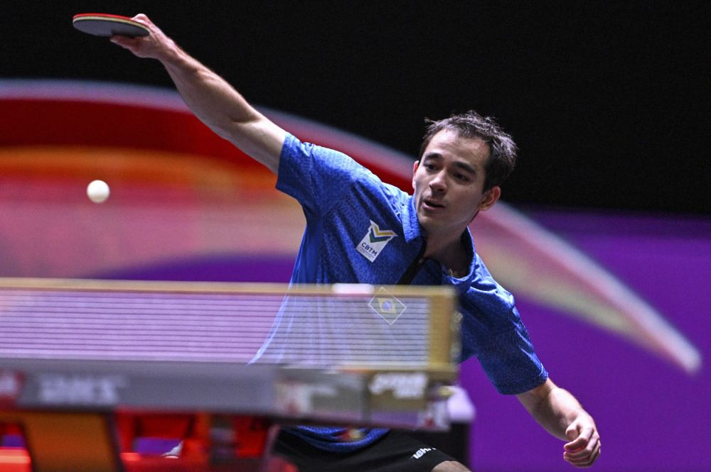 前两板通过 前两板通过